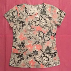 Uniform Advantage Butterflies Scrub Top Size Small